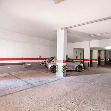 Mouna's House Feriehus *