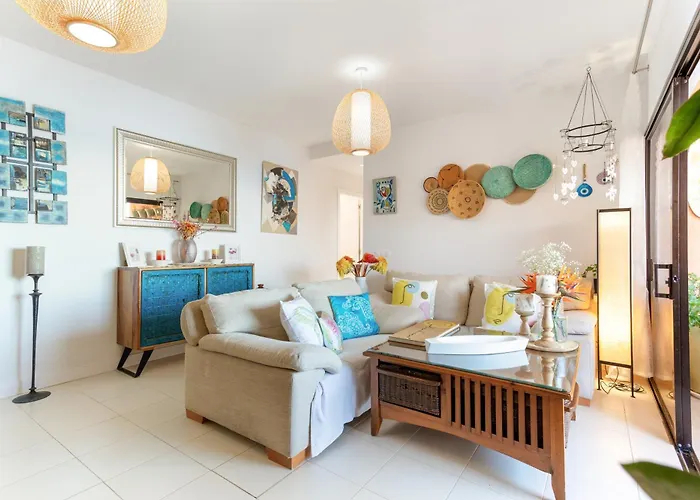 Feriehus Mouna's House Tabaiba