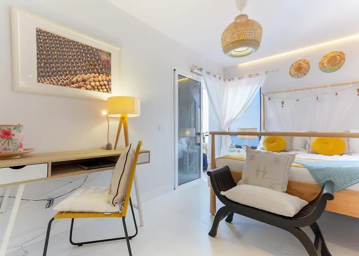 Feriehus Mouna's House Tabaiba